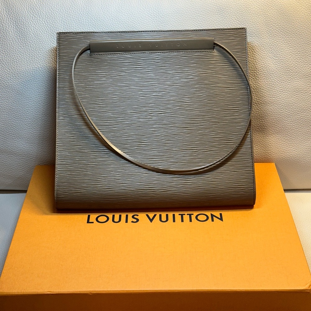 Louis Vuitton handbag